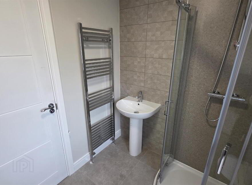 5 Belmont Hall Way, Antrim, BT41 1FA
