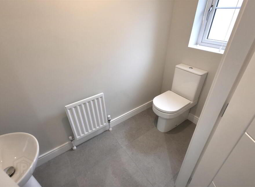 5 Belmont Hall Way, Antrim, BT41 1FA