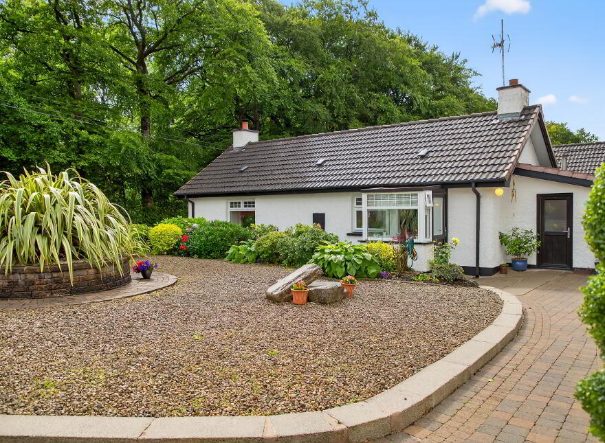 54 Clonetrace Road, Broughshane, BT43 7HY
