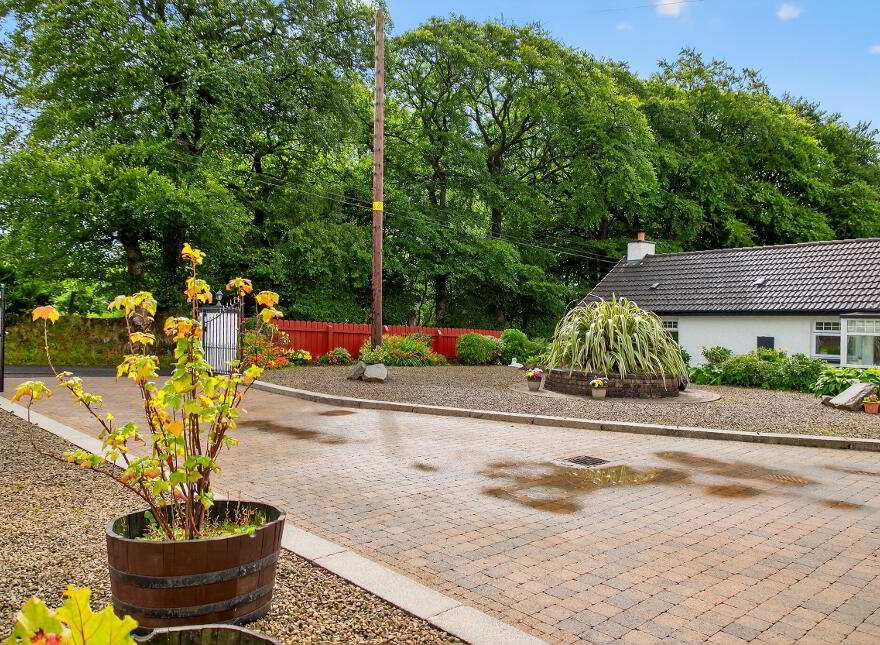 54 Clonetrace Road, Broughshane, BT43 7HY