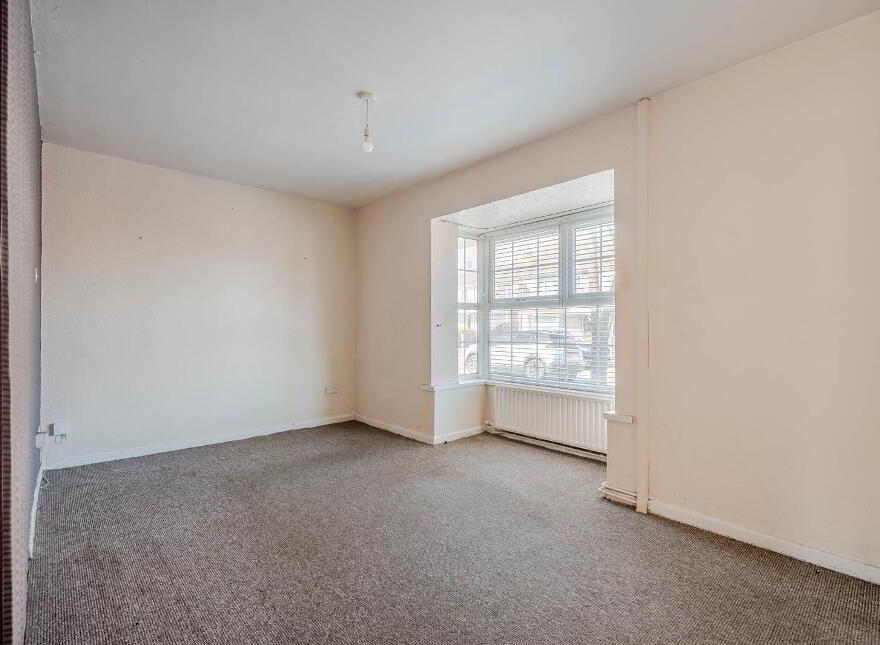 27 Abbey Gardens, Millisle, Newtownards, BT22 2DJ