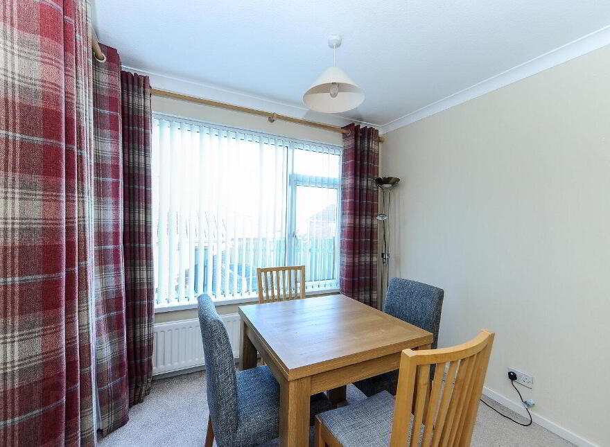 73 Wanstead Road, Dundonald, Belfast, BT16 2EL