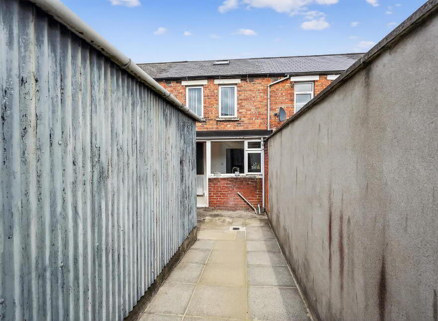 168 Tates Avenue, Belfast, Belfast, BT12 6ND