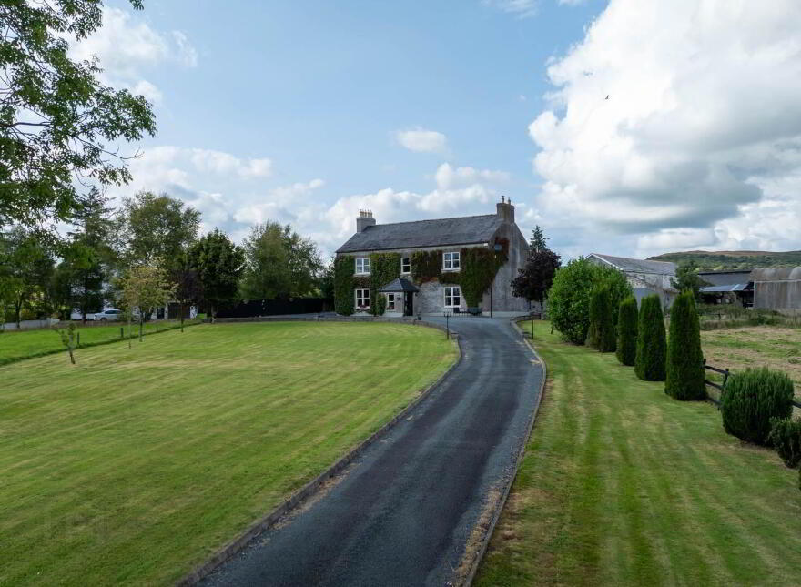 Bruce Hall, Gurteen, Arvagh, H12NR79