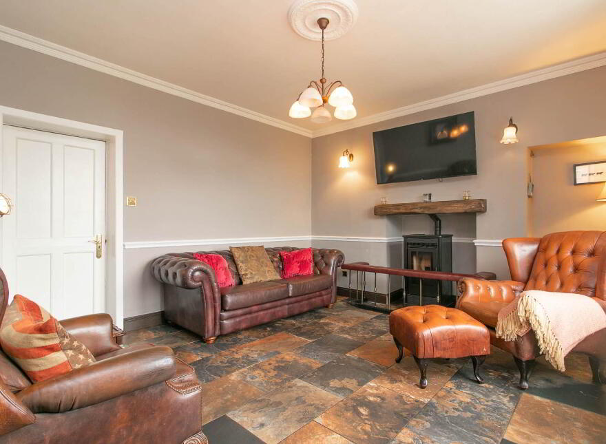 Bruce Hall, Gurteen, Arvagh, H12NR79