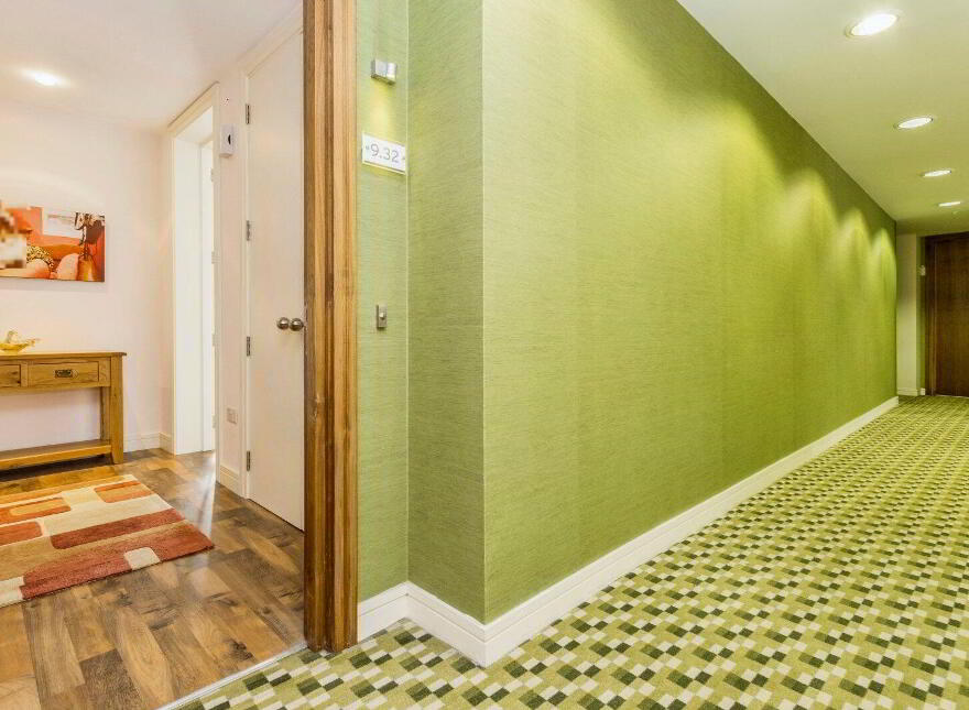 Apartment 9.32 The Arc Queens Road, Belfast, BT3 9FL