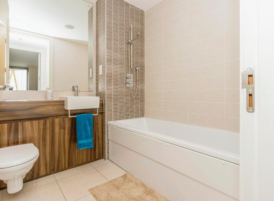 Apartment 9.32 The Arc Queens Road, Belfast, BT3 9FL