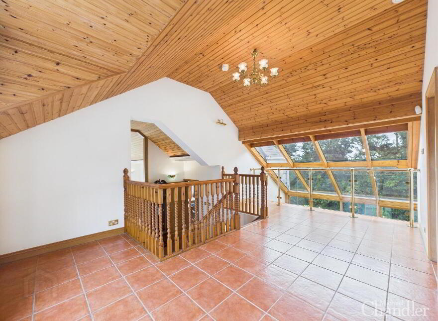 57 Lough Road, Lisburn, BT27 6TS