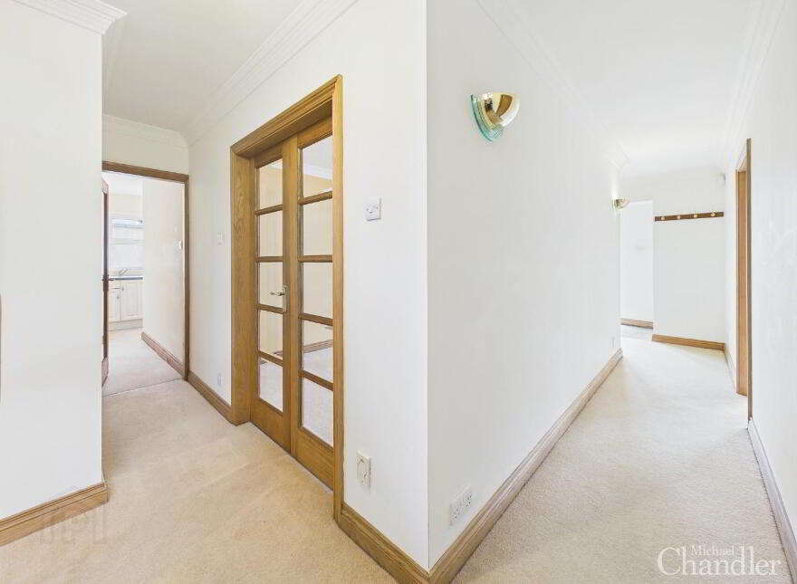 57 Lough Road, Lisburn, BT27 6TS