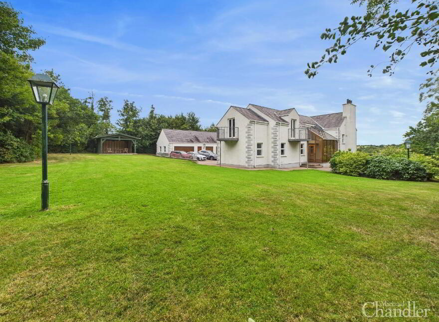57 Lough Road, Lisburn, BT27 6TS