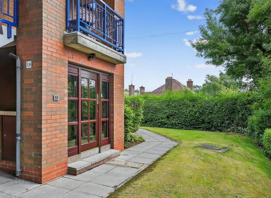 19 Cleaver Court, Belfast, BT9 5LX