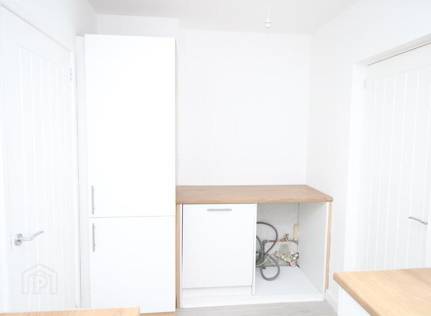 5 Avoniel Parade, Belfast, BT5 4SH