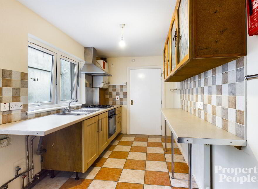 185 Duncairn Gardens, Belfast, BT15 2GF