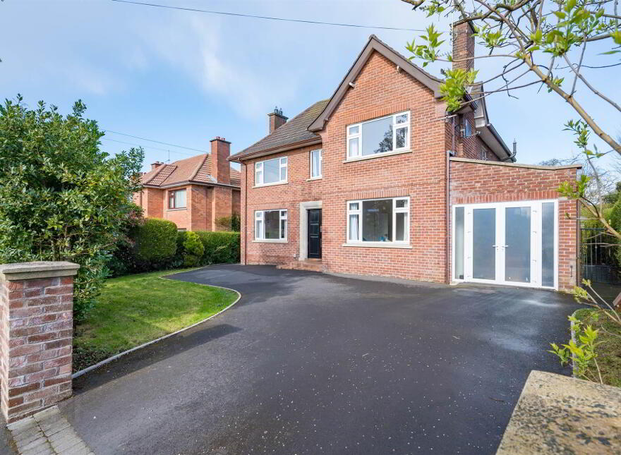 21 Rosemary Park, Malone Road, Belfast, BT9 6RG photo