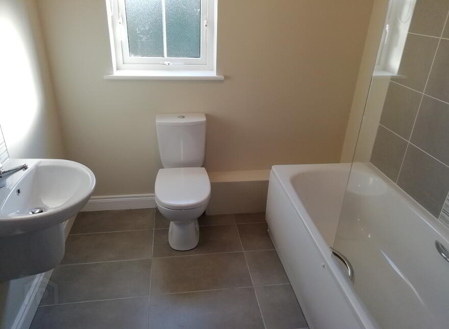 55 Ballyveigh Avenue, Ballygore Road, Antrim, BT41 2GX