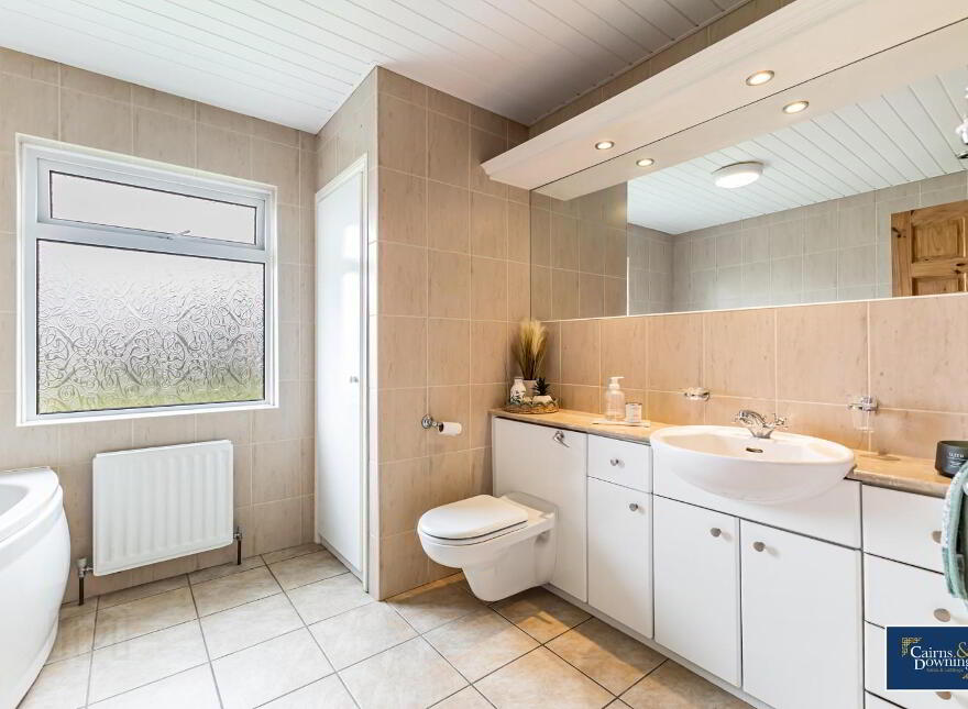 18 Diamond View Road, Dromore, BT32 3SN
