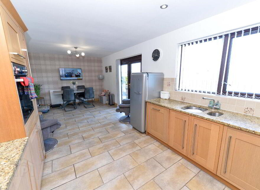 34 Fort Road, Dundonald, Belfast, BT16 1XR