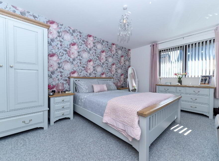 34 Fort Road, Dundonald, Belfast, BT16 1XR