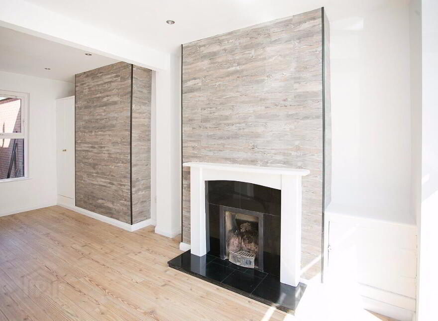 23 Benburb Street, Belfast, BT12 6JG