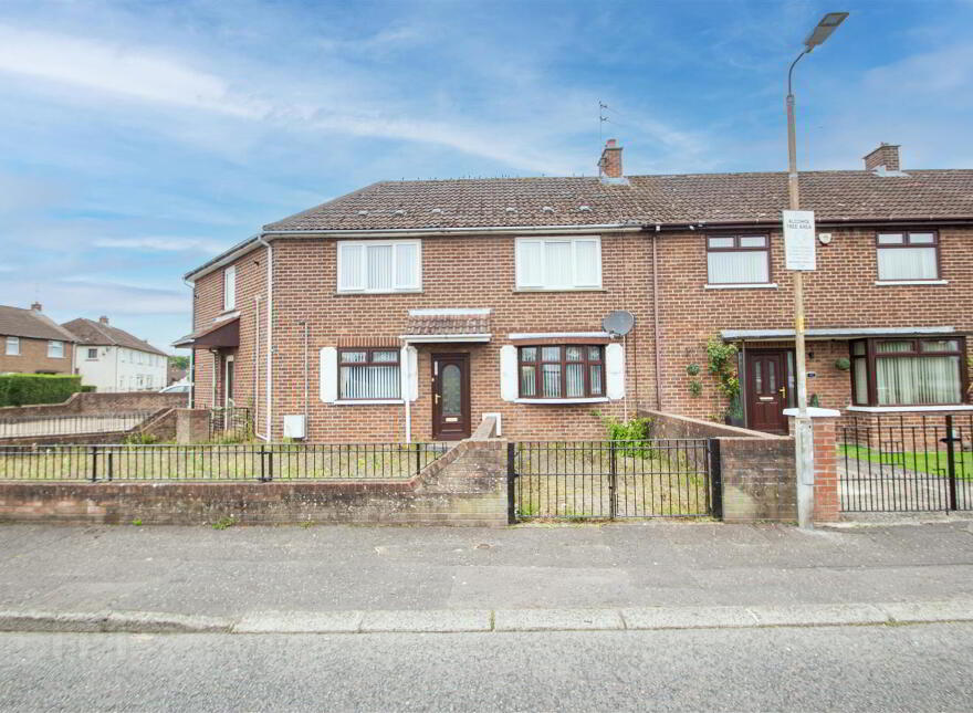 30b Glassmullin Gardens, Andersonstown, Belfast, BT11 8NJ