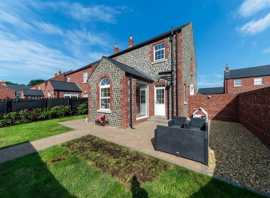 63 Portmore Hall, Ballydonaghy Road, Crumlin, BT29 4ZU