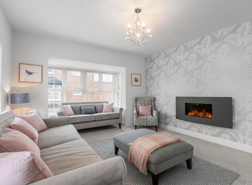 14 Millmount Village Green, Dundonald, Belfast, BT16 1AW