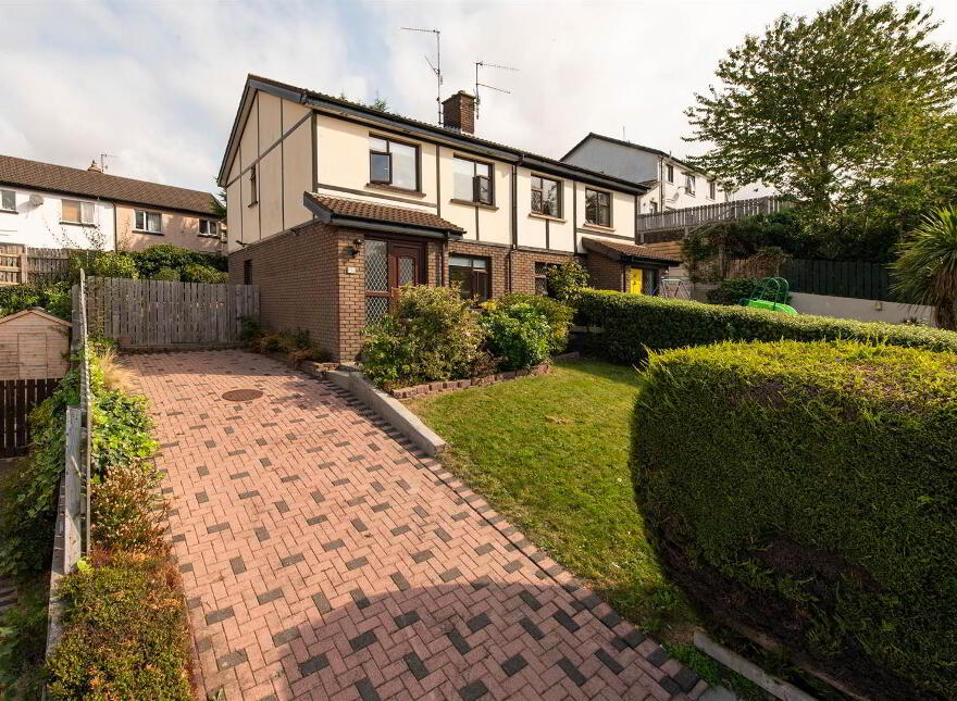 22 Tudor Mews, Newry, Warrenpoint, BT34 3TD