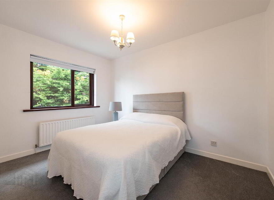22 Tudor Mews, Newry, Warrenpoint, BT34 3TD