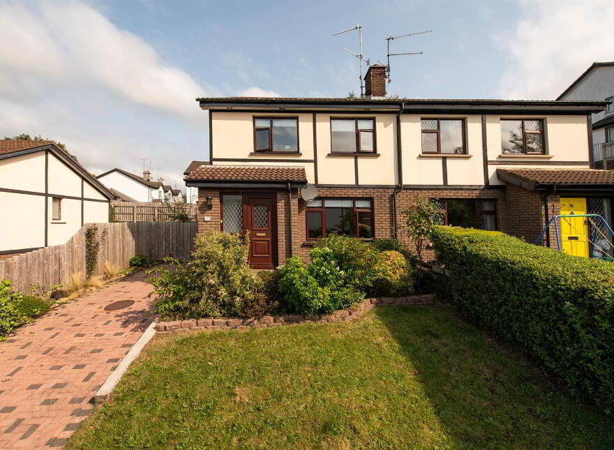22 Tudor Mews, Newry, Warrenpoint, BT34 3TD