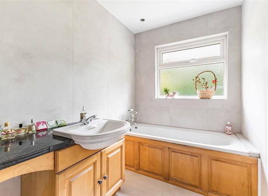 Augusta, 4 Downshire Park, Carnreagh, Royal Hillsborough, BT26 6HB