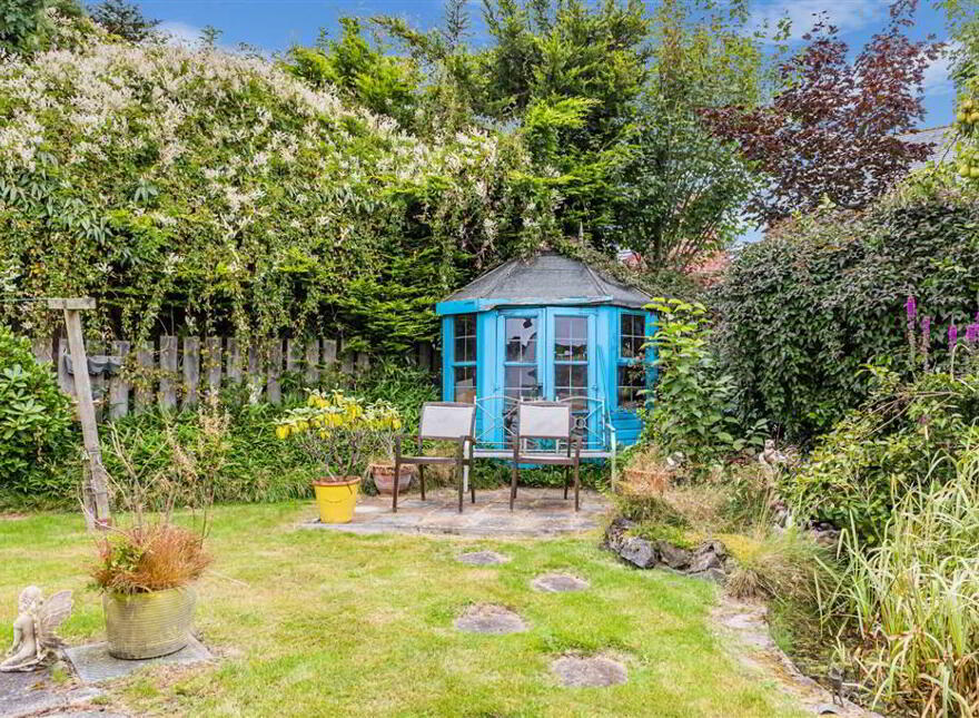 Augusta, 4 Downshire Park, Carnreagh, Royal Hillsborough, BT26 6HB