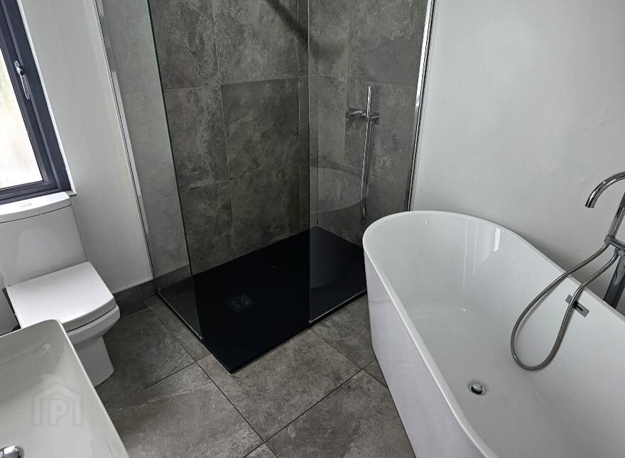188 Rashee Road, Ballyclare, BT39 9JB