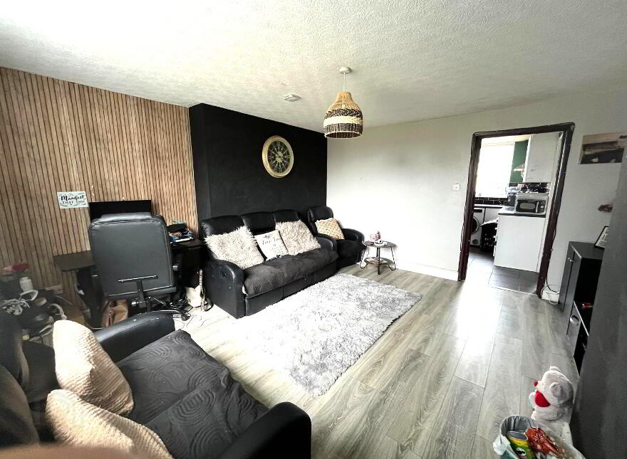 84 Oakwood Road, Carrickfergus, BT38 8EU