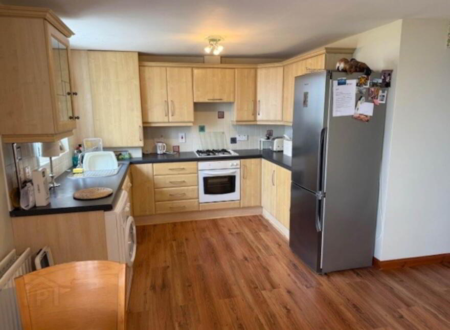 25 Castlerocklands, Carrickfergus, BT38 8FY