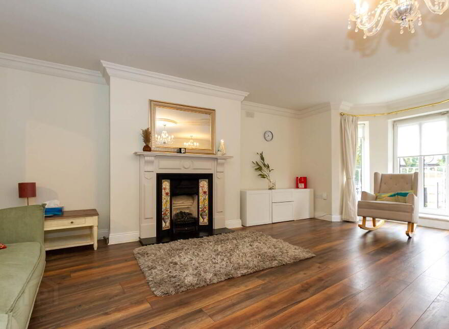 Apartment 25 Radcliff Hall, Saint John`s Road, Sandymount, Dublin, D04EV66