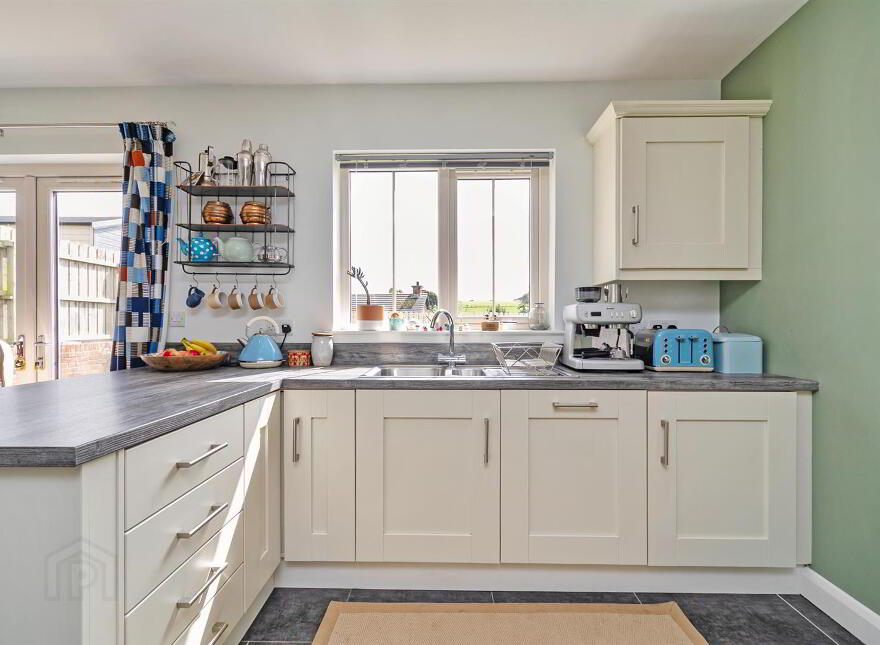 30 Drumlin View, Dromore, BT25 1TS