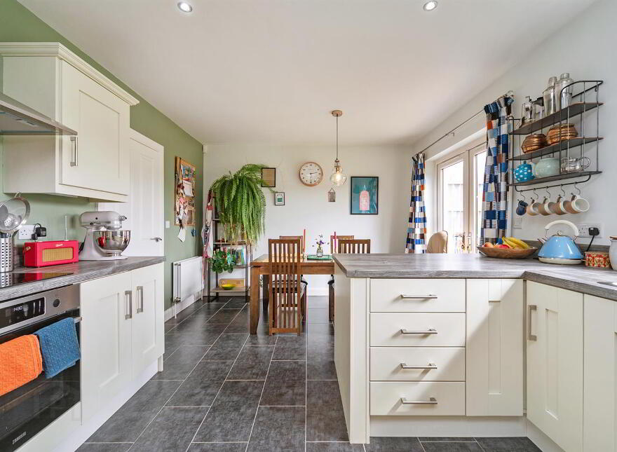 30 Drumlin View, Dromore, BT25 1TS