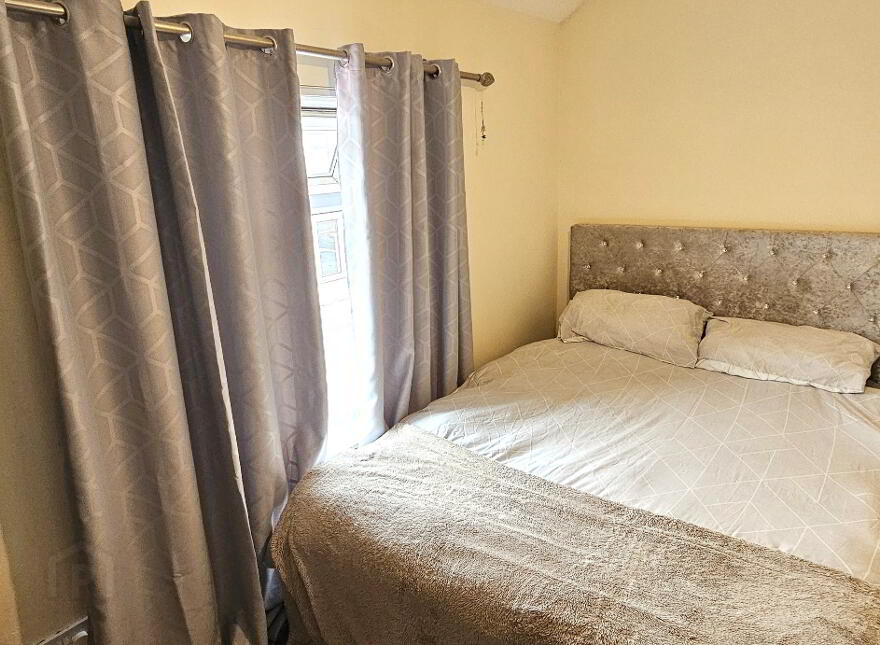 32 Ballyeaston Road, Ballyclare, BT39 9BP