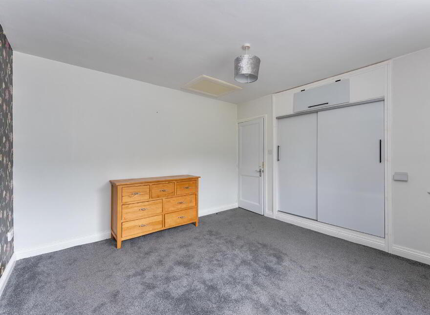 64 Drumaness Road, Ballynahinch, BT24 8LT