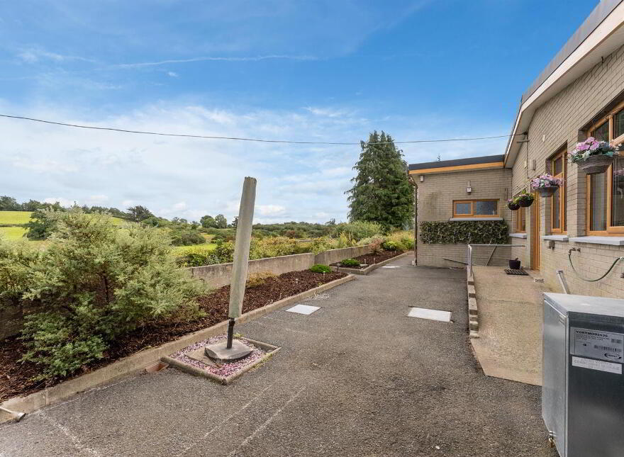 64 Drumaness Road, Ballynahinch, BT24 8LT