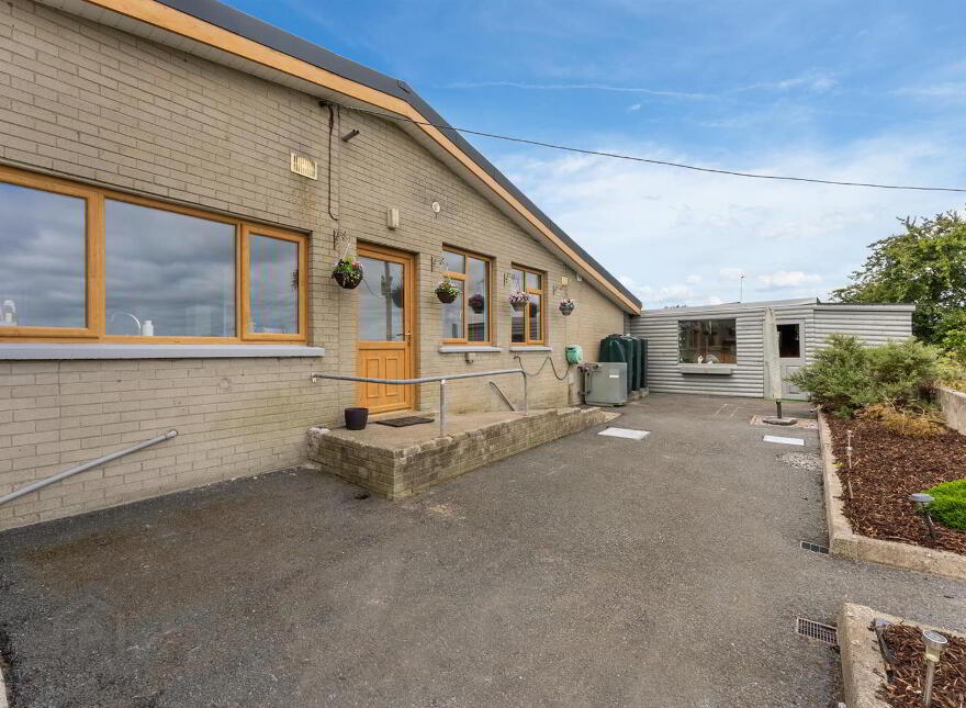 64 Drumaness Road, Ballynahinch, BT24 8LT