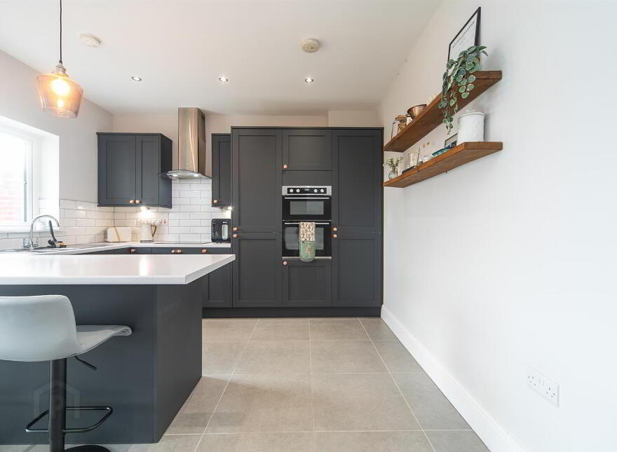 39 Fairfields Manor, Lisburn, BT28 3WA