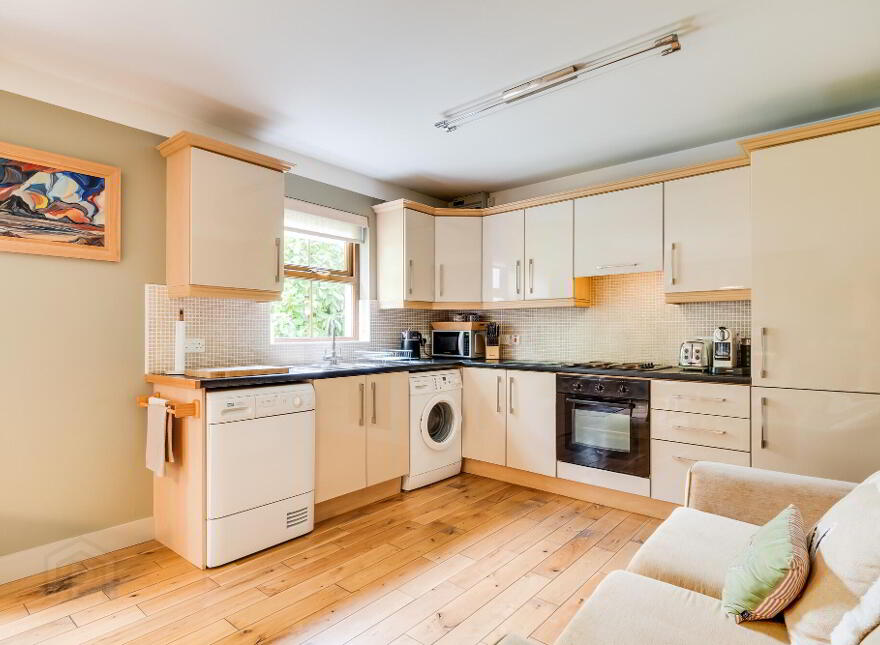 82 Silverhill Manor, Enniskillen, BT74 5JE