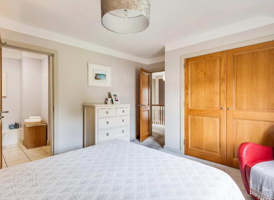 82 Silverhill Manor, Enniskillen, BT74 5JE