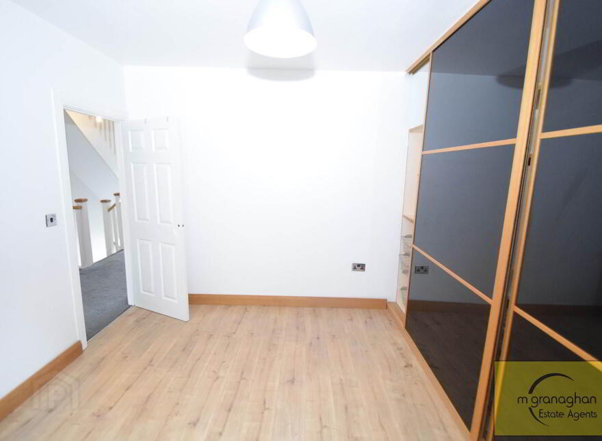 5 Mount Eagles Grove, Belfast, BT17 0GH