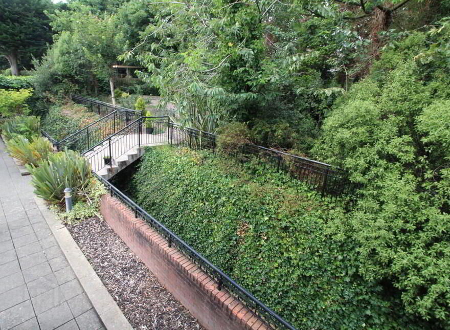 Apt 10, 99 Church Road, Newtownabbey, BT36 6HG