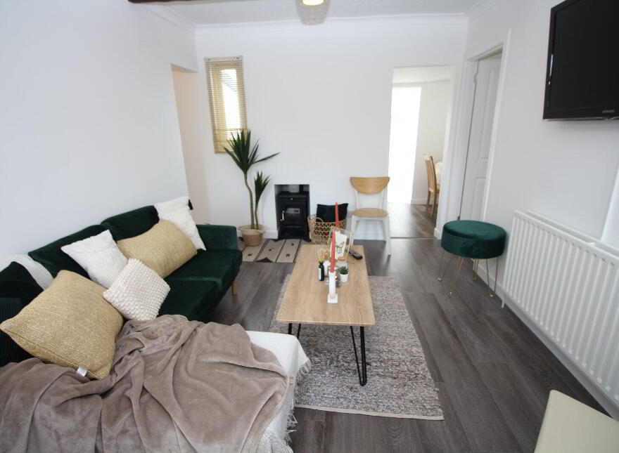 70 Middle Road, Islandmagee, Larne, BT40 3SX