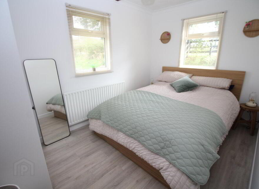 70 Middle Road, Islandmagee, Larne, BT40 3SX