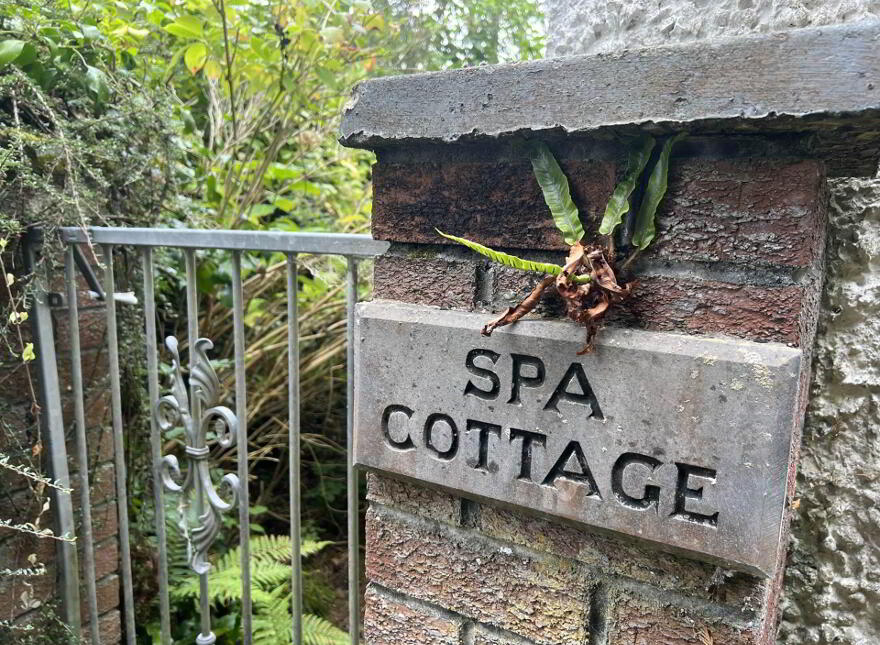 Spa Cottage, Spa Road, Clonmel, E91XE80