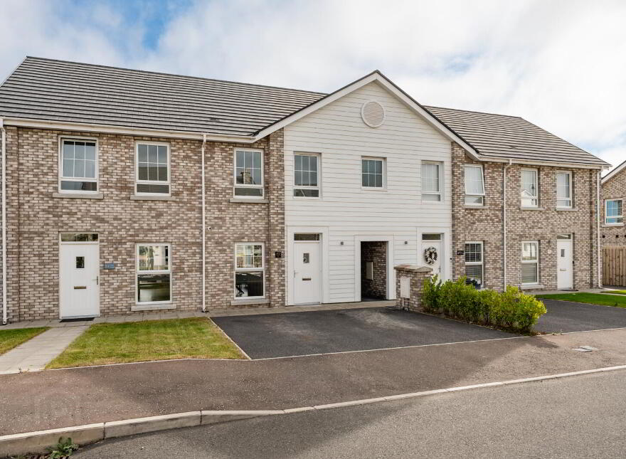 49 Third Street, Rivenwood, Newtownards, BT23 8AH photo